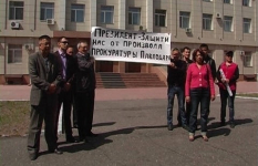 Рабочие кирпичного завода выступили против прокуратуры Павлодарской области