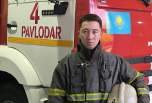 Павлодарский пожарный пришел на помощь соседям