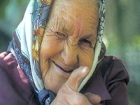 Глава Минтруда пообещал женщинам Казахстана высокую пенсию