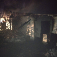 Два человека погибли при пожаре в селе Павлодарской области