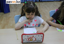 Зарплаты педагогов в детских садах увеличат на 30% в Павлодарской области