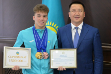 Павлодарский спортсмен завоевал полный комплект медалей на Чемпионате Азии по спортивной гимнастике