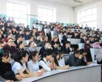 Казахстанские школьники будут доучиваться в вузах