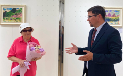 Незрячие художники из Аксу представили свои работы на выставке в Астане