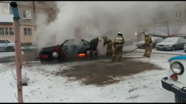В Павлодаре сгорела машина