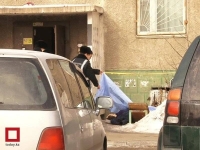 В Павлодаре мужчина выпал из окна восьмого этажа жилого дома
