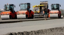 3500 километров автодорог охватят ремонтом в Казахстане в 2013 году