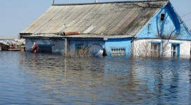 Почти полностью оказался под водой поселок в Костанайской области