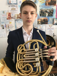Молодой павлодарский музыкант стал обладателем стипендии имени Батырхана Шукенова