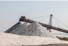 Добычу соли возобновили на озере Малый Таволжан в Павлодарской области