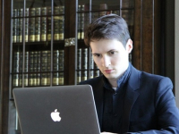 Павел Дуров опроверг слухи о своей эмиграции из России