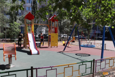 В скольких павлодарских дворах в этом году успели установить детские площадки