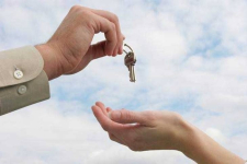 Почти во всех регионах Казахстана выросло число сделок купли-продажи жилья