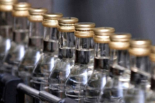 123 000 литров конфискованного спирта продают в Павлодаре за 1 тенге