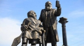 Необходимо найти механизм для исключения казусов с памятниками в Казахстане - мнение