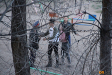 В Павлодаре жители города попытались отбить нарушителя у полиции