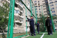 В Павлодаре проверяют безопасность детских и спортивных площадок