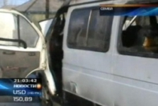 Пассажиры микроавтобуса в Семее едва не сгорели заживо