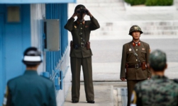Южная Корея повысила уровень боеготовности, опасаясь вторжения КНДР
