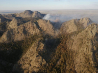 Пожар в Баянаульском национальном парке удалось локализовать только на вторые сутки