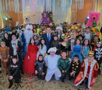 Аким области поздравил юных павлодарцев с наступающим Новым годом