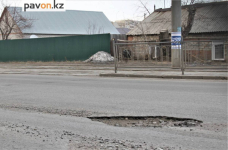 О начале ямочного ремонта дорог объявили в акимате Павлодара