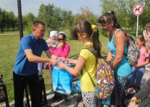 В Павлодаре свыше 200 детей к началу учебного года&nbsp; &nbsp;получили шефскую помощь от АО &laquo;Алюминий Казахстана&raquo;