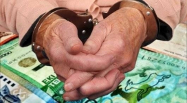 Аресты в Павлодаре: Чиновники 13 лет "продавали" пенсии