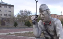 Вандалы осквернили фигуры воинов Великой Отечественной войны в Павлодаре