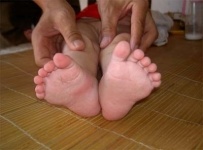 В Китае родился ребенок с 12 пальцами!