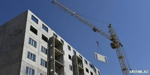 Около полусотни семей, выселенных из алюминстроевских двухэтажек, ровно год скитаются по съёмным квартирам