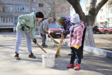 Более 19 тысяч павлодарцев вышли на второй общегородской субботник