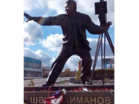 Четырехметровый памятник открыли в Павлодарской области