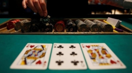 Запретить крупные ставки в казино без согласия супругов предложили в Казахстане