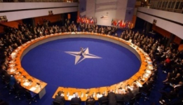 НАТО разрывает отношения с Россией