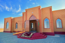 Гостиницу для паломников построили рядом с мавзолеем Исабек Ишан Хазрета - наставника Машхур Жусупа