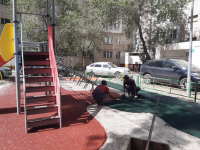 Установку новых детских площадок начали в Дачном микрорайоне Павлодара