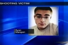 Американский подросток сделал селфи с телом убитого одноклассника