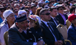 Казахстанцы попали в пятерку самых неэмоциональных народов мира