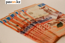 Казахстанцы могут сами себе запретить брать кредит