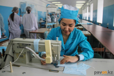Частным швейным цехам Павлодара предлагается шить медицинские маски